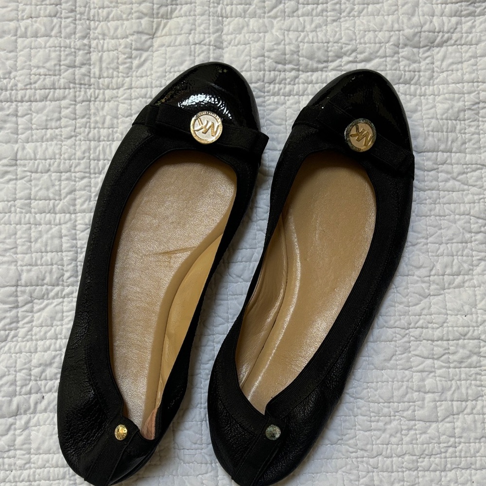 Michael Kors Black Patent Toe Flats